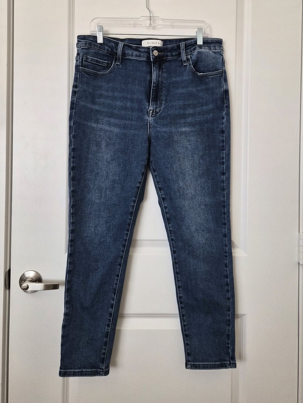 Klique B Medium Wash Denim Skinny Stretchy Jeans Size 17
